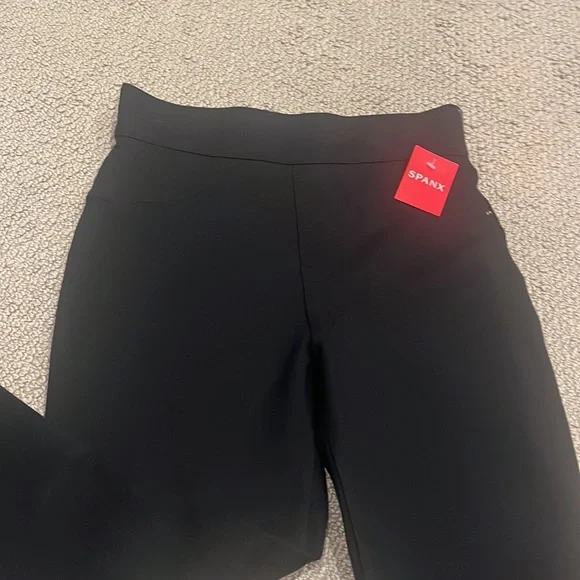 spanx The Perfect Pant Ankle 4-Pocket In Classic Black - Picture 5 of 6